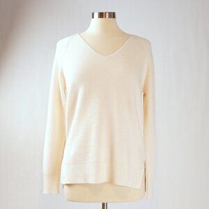 Athleta Hanover V-Neck Sweater in Ivory - XS - NWT